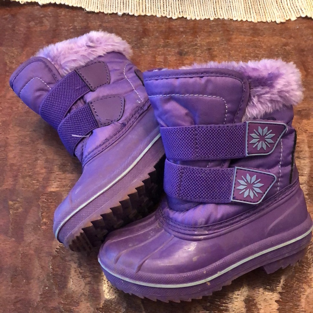 Girls 5/6 Thermolite Snow Boots
